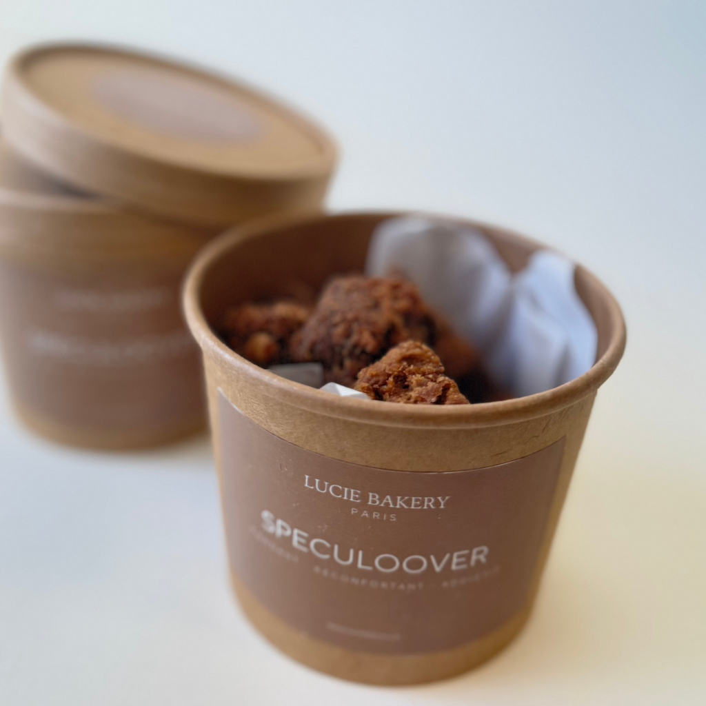 Intérieur du brownie bite avec cœur fondant au spéculoos et éclats croustillants